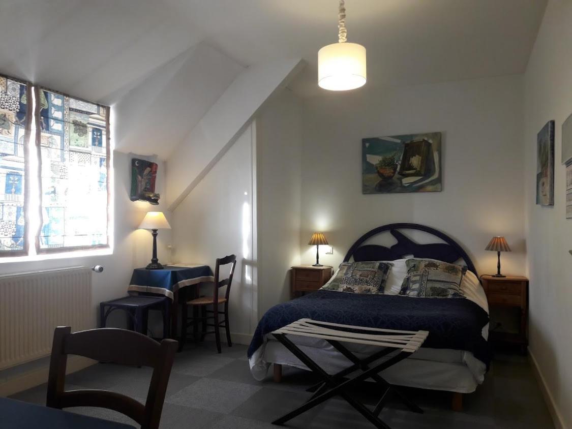 Logishotels Le Relais Du Quercy Meyssac Экстерьер фото