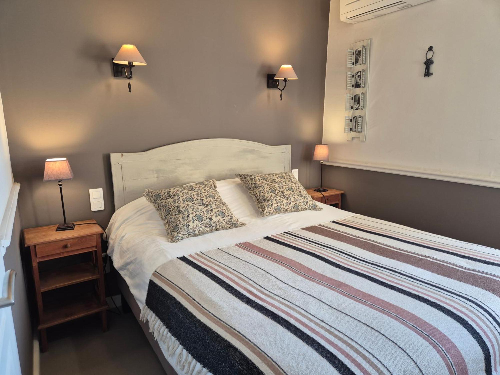 Logishotels Le Relais Du Quercy Meyssac Экстерьер фото