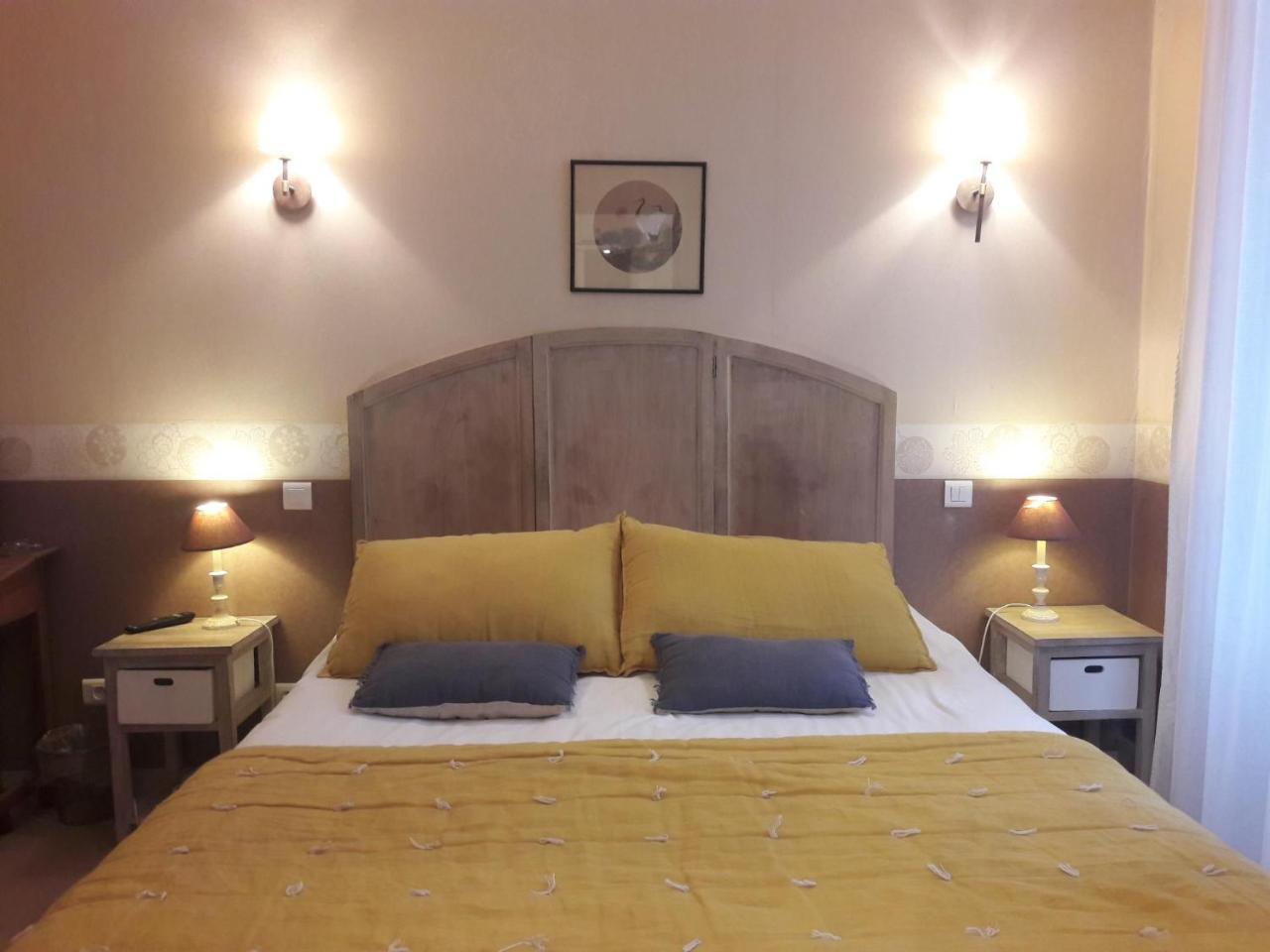 Logishotels Le Relais Du Quercy Meyssac Экстерьер фото
